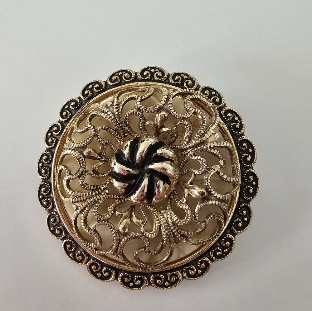 Vintage Mid-Century Gold Tone Filigree Scarf Clip Ornate Openwork Design